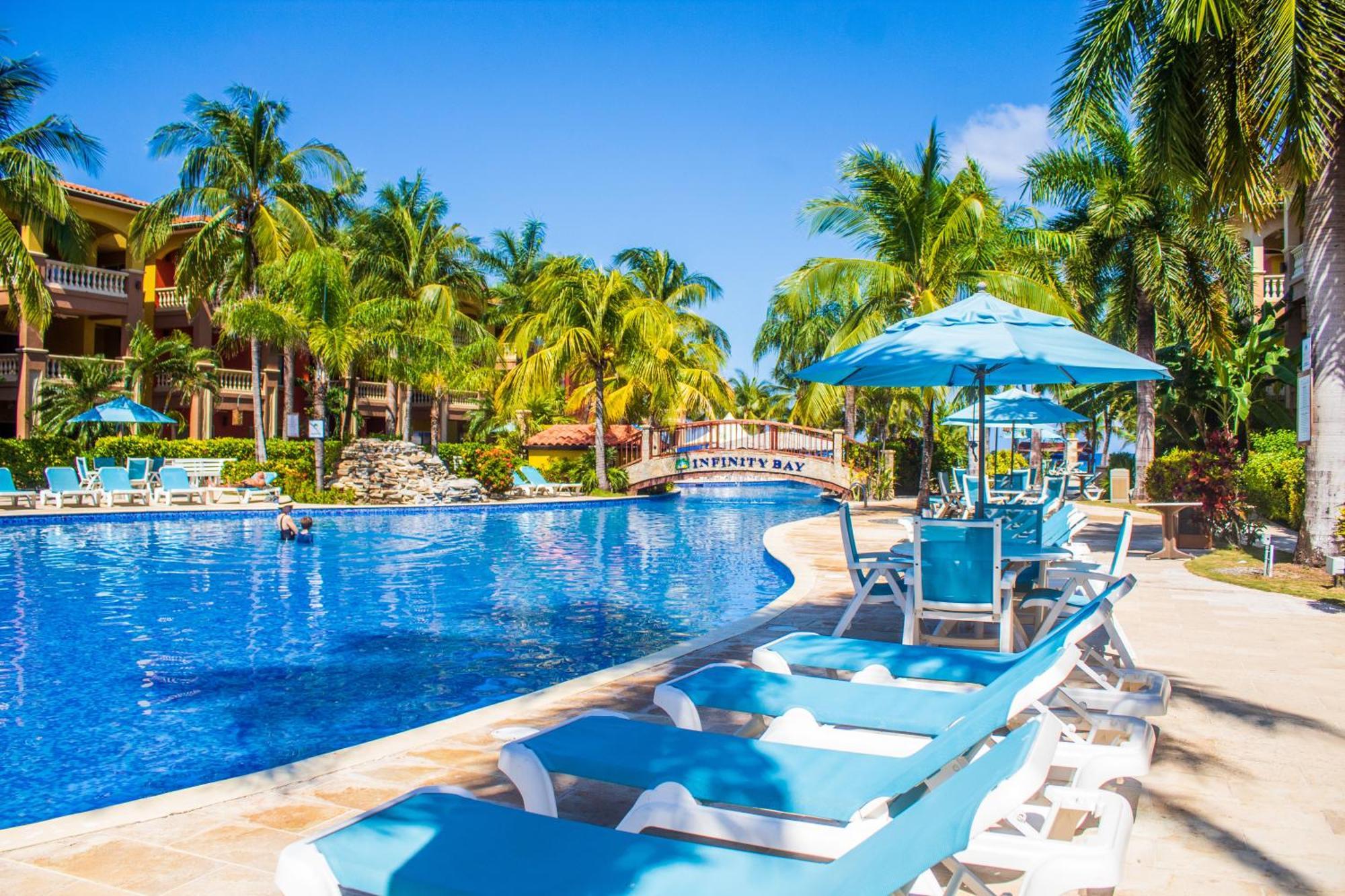 Infinity Bay Spa & Beach Resort West Bay Bagian luar foto