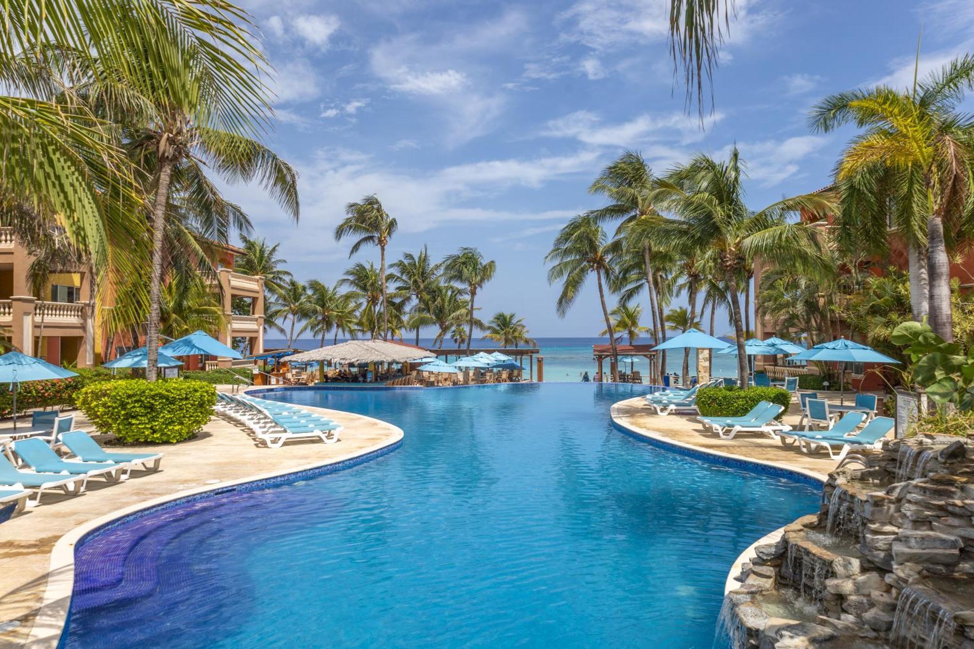 Infinity Bay Spa & Beach Resort West Bay Bagian luar foto