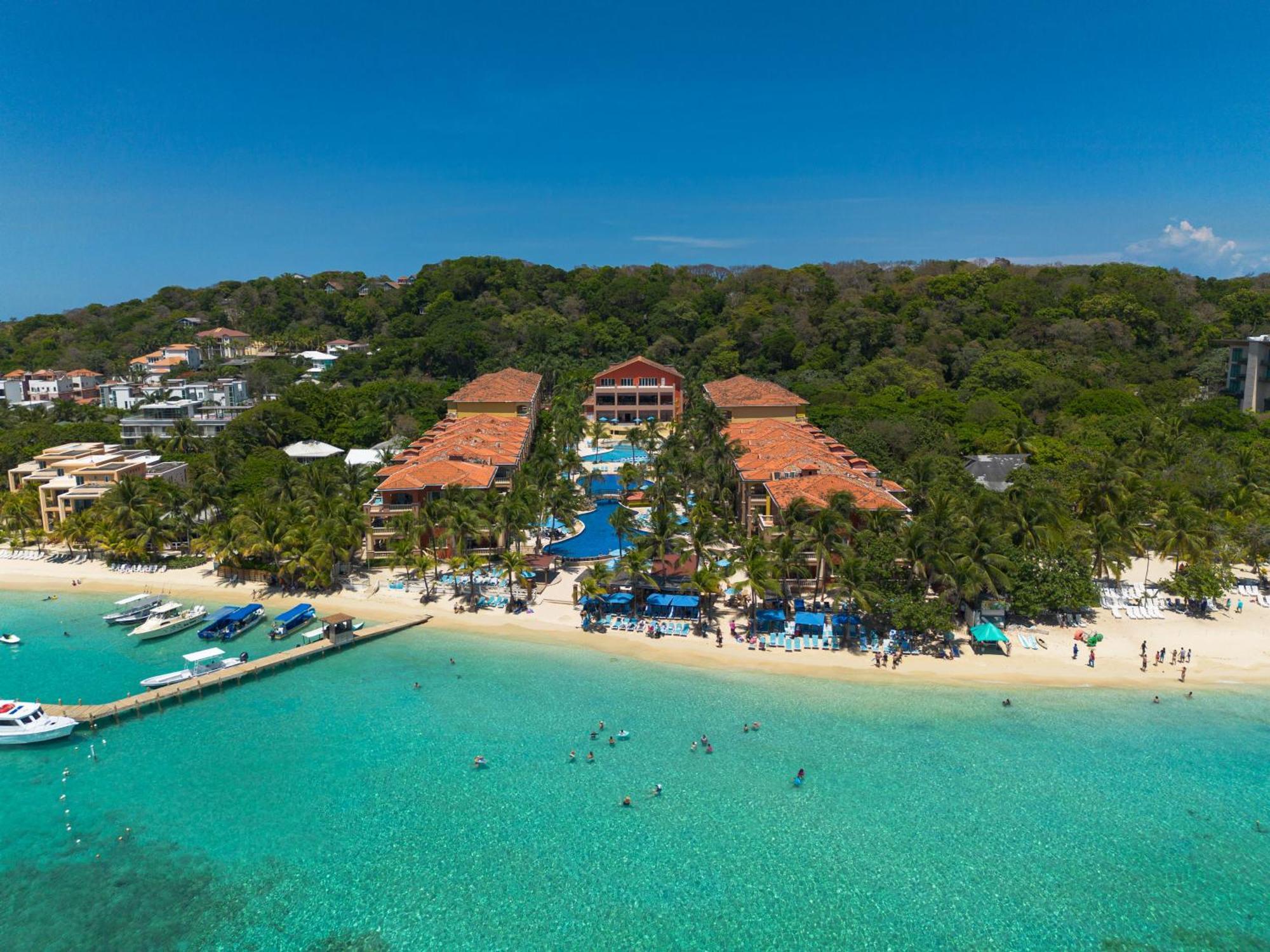 Infinity Bay Spa & Beach Resort West Bay Bagian luar foto