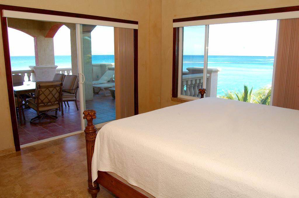 Infinity Bay Spa & Beach Resort West Bay Bagian luar foto