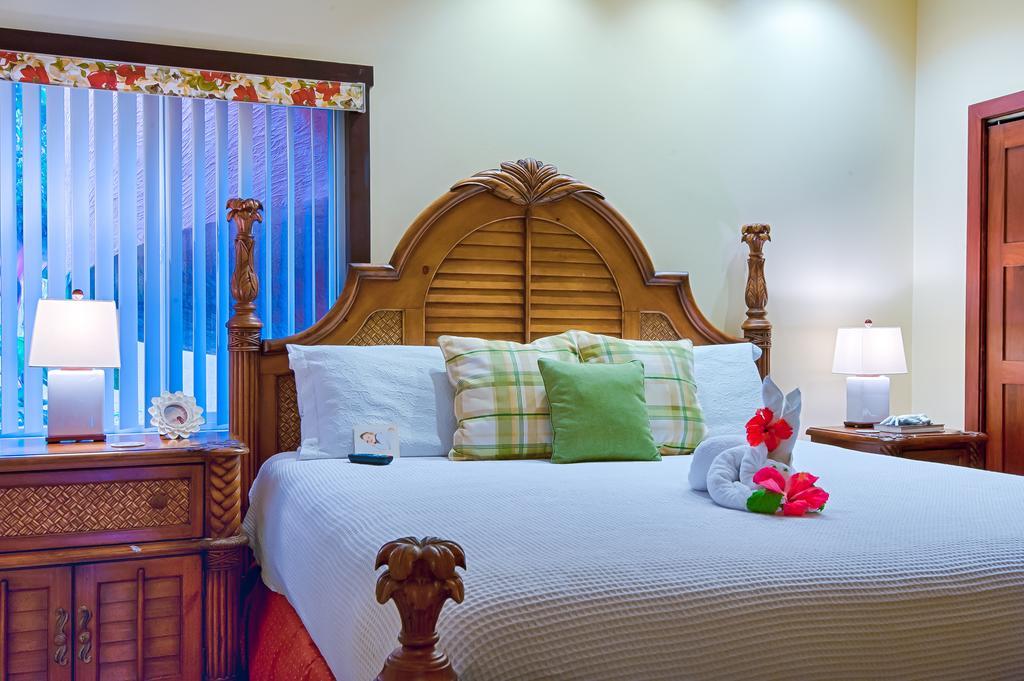 Infinity Bay Spa & Beach Resort West Bay Bagian luar foto